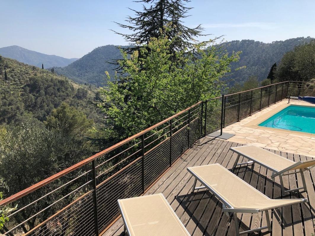Вилла Les Figaires L'Escarene Экстерьер фото